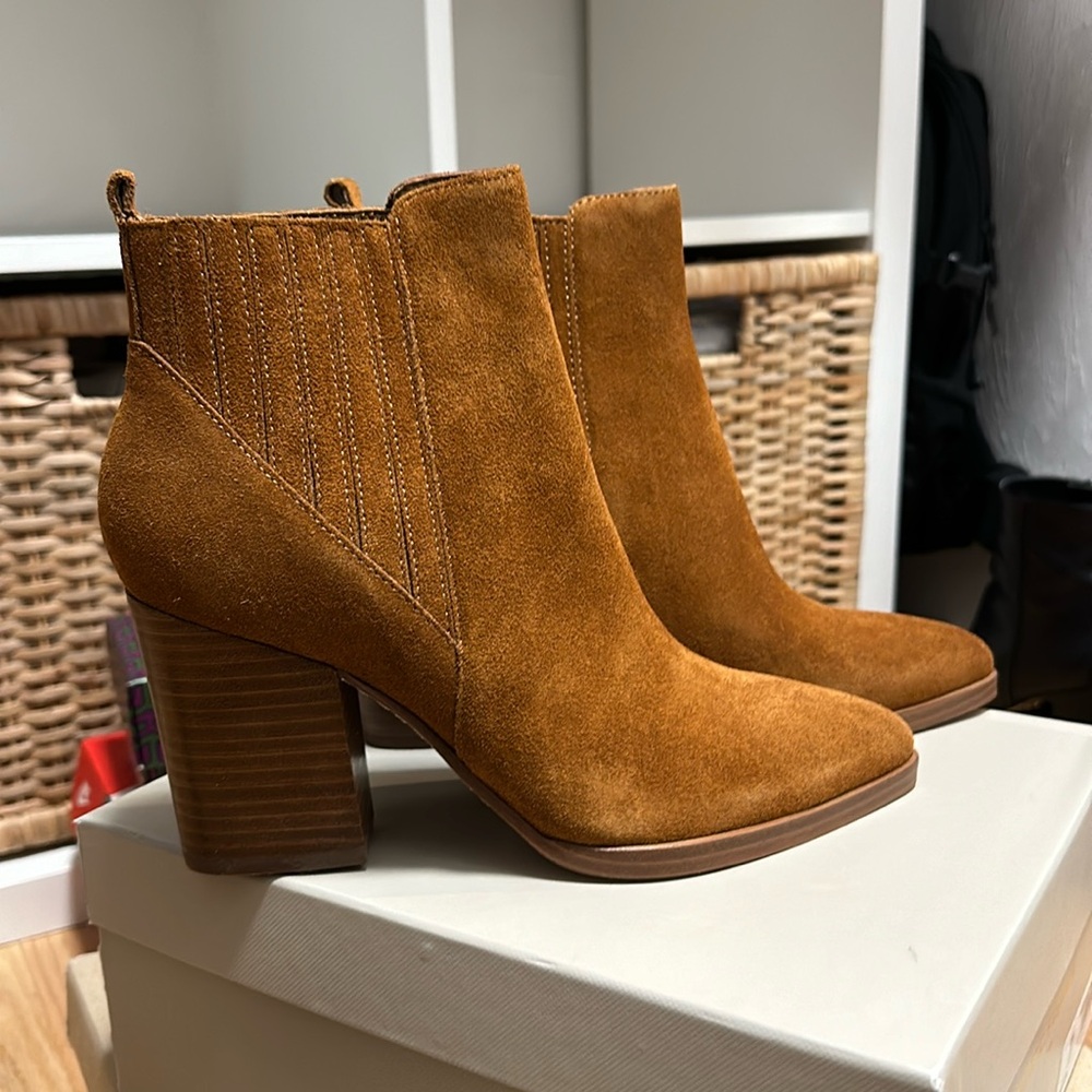 Marc Fisher Boots